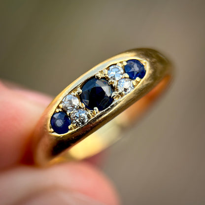 18ct Gold Sapphire & Old Cut Diamond gypsy Ring Heavy 5.4 grams Size R