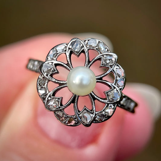 18CT Gold Antique Art Nouveau Old rose cut diamond & pearl floral flower ring