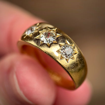 18ct Gold Antique Hallmarked 0.75ct Old Cut Diamond three stone gypsy ring Heavy