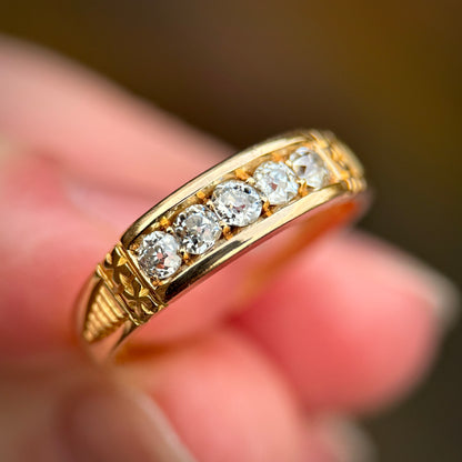 18ct Gold Antique Victorian 0.30CT Old Cut Diamond Five Stone Ring Size J