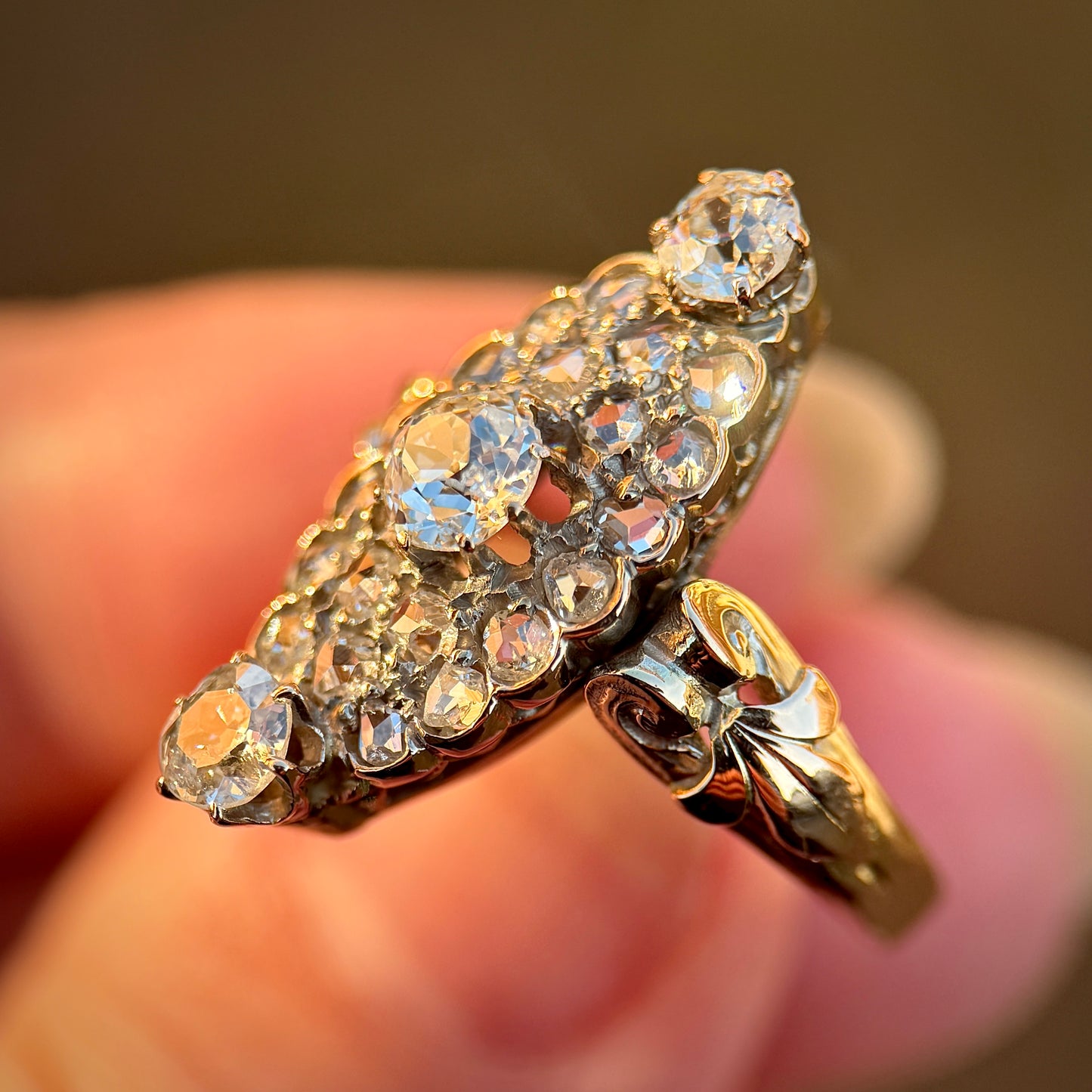 18ct Gold Antique Victorian 2.00ct Old Cut & Rose Cut Diamond Navette Ring