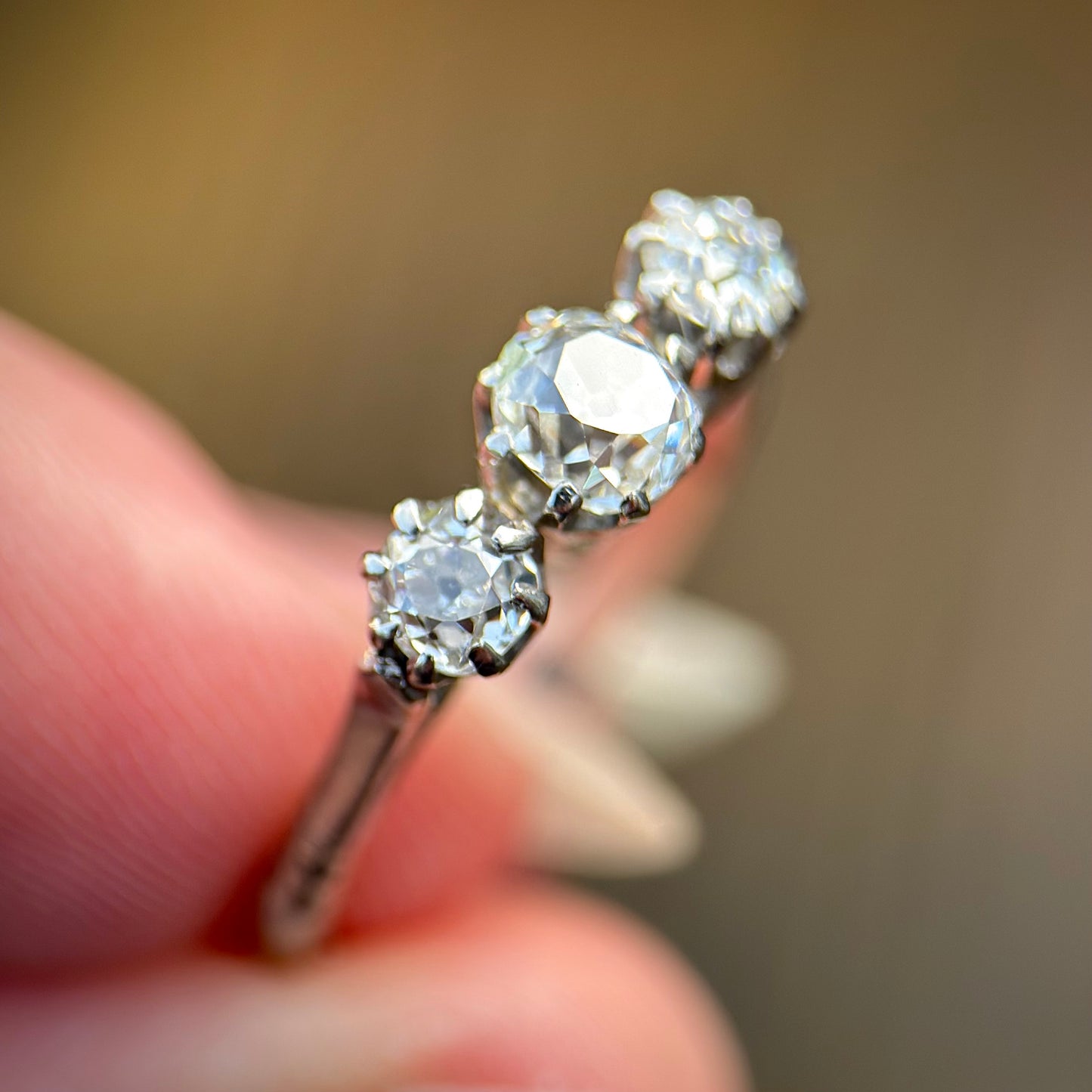 18ct Gold Antique 0.75ct Old Cut Diamond three Stone trilogy ring