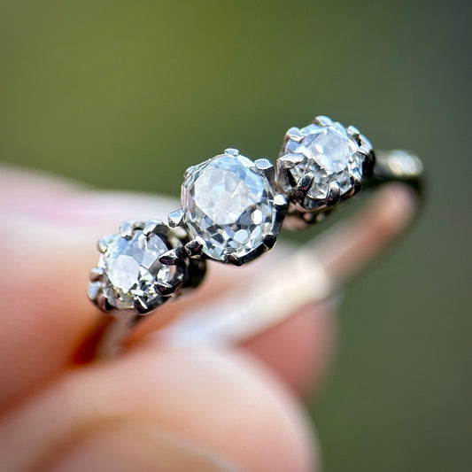 18ct Gold Antique 0.75ct Old Cut Diamond three Stone trilogy ring