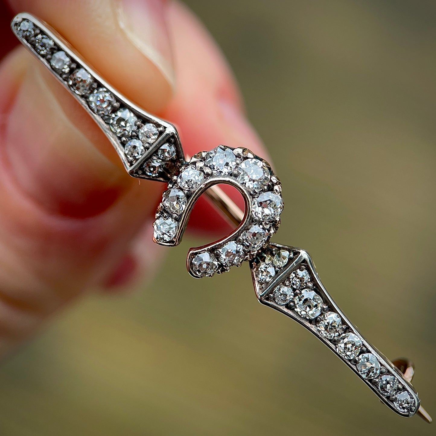 Antique Gold & Silver 1.00ct Old Cut Diamond Equestrian HorseShoe Brooch Bar Pin