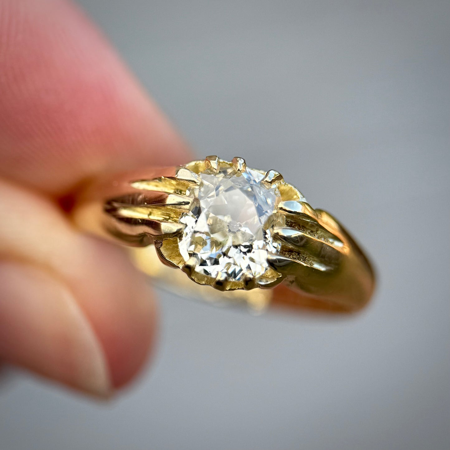 18ct Gold Antique Fully Hallmarked 1.21ct Old Cut Diamond gypsy Ring