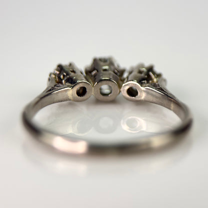 18ct Gold Antique 0.75ct Old Cut Diamond three Stone trilogy ring