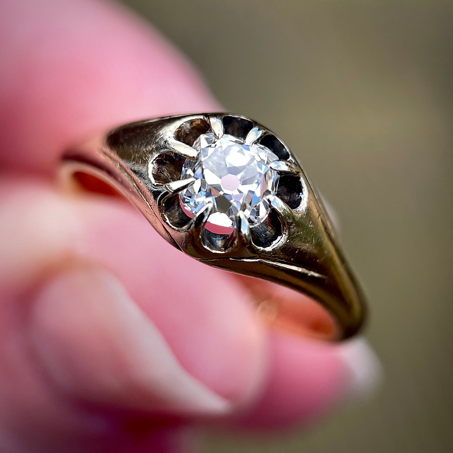 RARE 18ct Gold Antique 0.80ct Old Cut Peruzzi Diamond Solitaire Gypsy Ring