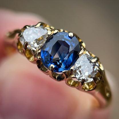 Antique Sapphire & Old Cut Diamond 3 Stone 18ct Yellow Gold Ring Size N