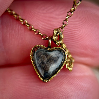 15ct Gold Antique Georgian early Victorian Hand Heart Key Mourning brooch lace pin