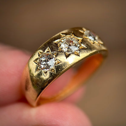18ct Gold Antique Hallmarked 0.75ct Old Cut Diamond three stone gypsy ring Heavy