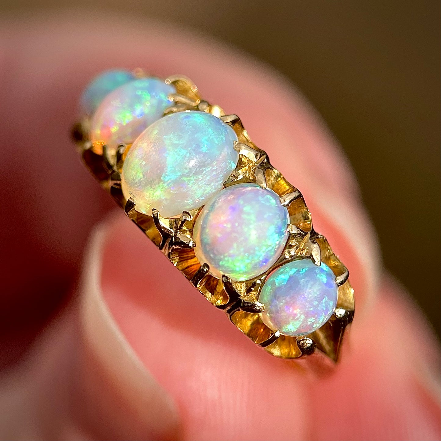 ***RESERVED for customer*** 18CT Gold Antique Victorian Fully Hallmarked 1896 Fiery Crystal Opal Ring