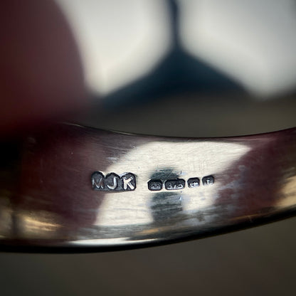 9CT Gold Diamond Solitaire Signet Gypsy Ring Heavy 9.7 grams Size U 1/2