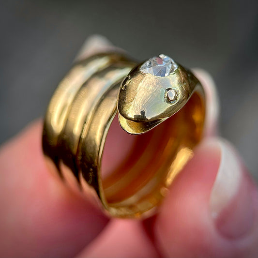 18CT Gold Antique Victorian 0.30ct Old Cut Diamond Snake Ring 9.7 grams