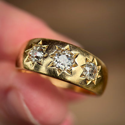 18ct Gold Antique Hallmarked 0.75ct Old Cut Diamond three stone gypsy ring Heavy