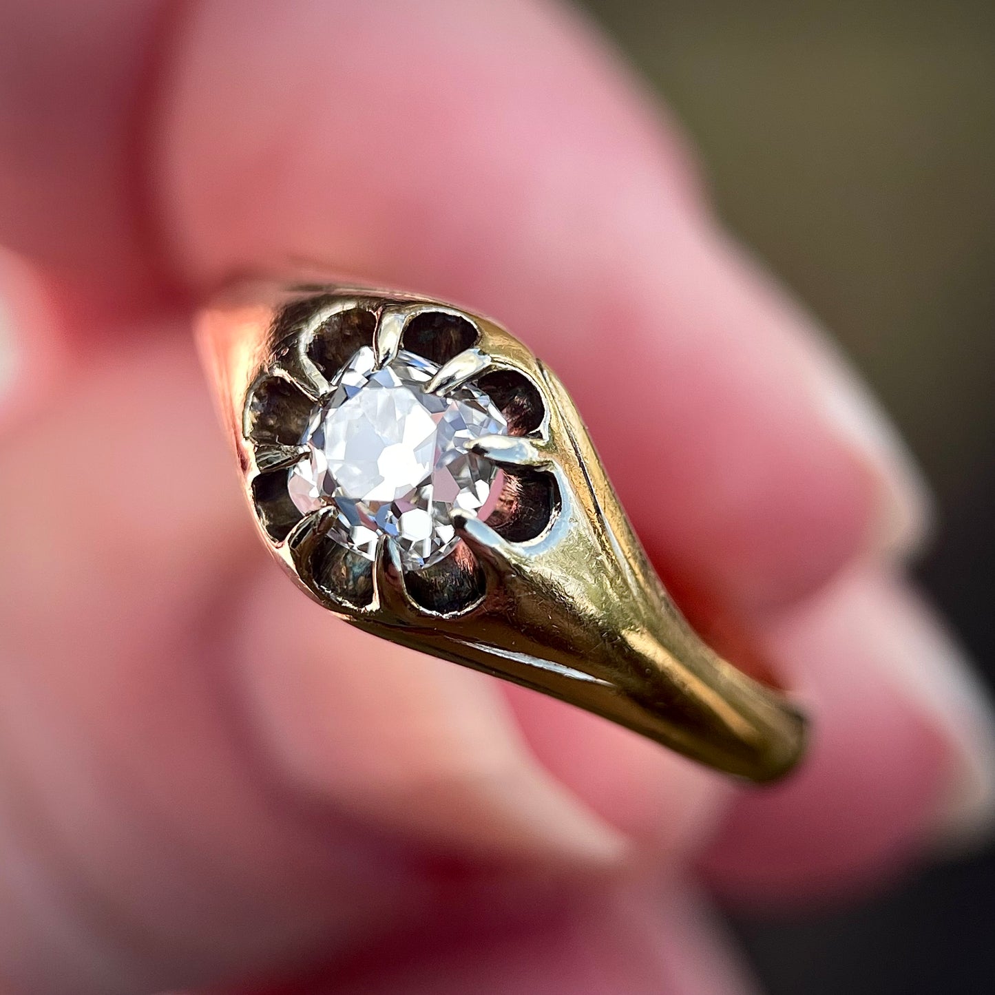 RARE 18ct Gold Antique 0.80ct Old Cut Peruzzi Diamond Solitaire Gypsy Ring