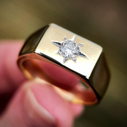 9CT Gold Diamond Solitaire Signet Gypsy Ring Heavy 9.7 grams Size U 1/2