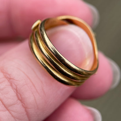 Museum Quality 18CT Gold Antique Victorian 1890 Double Headed Snake Ring