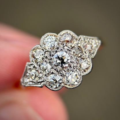 18ct Gold Antique Edwardian 0.75ct Old Cut Diamond Daisy Cluster Ring