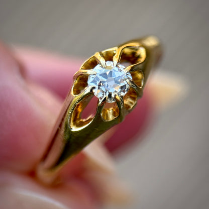 18ct Gold Antique Fully Hallmarked 0.30ct Old Cut Diamond gypsy Ring
