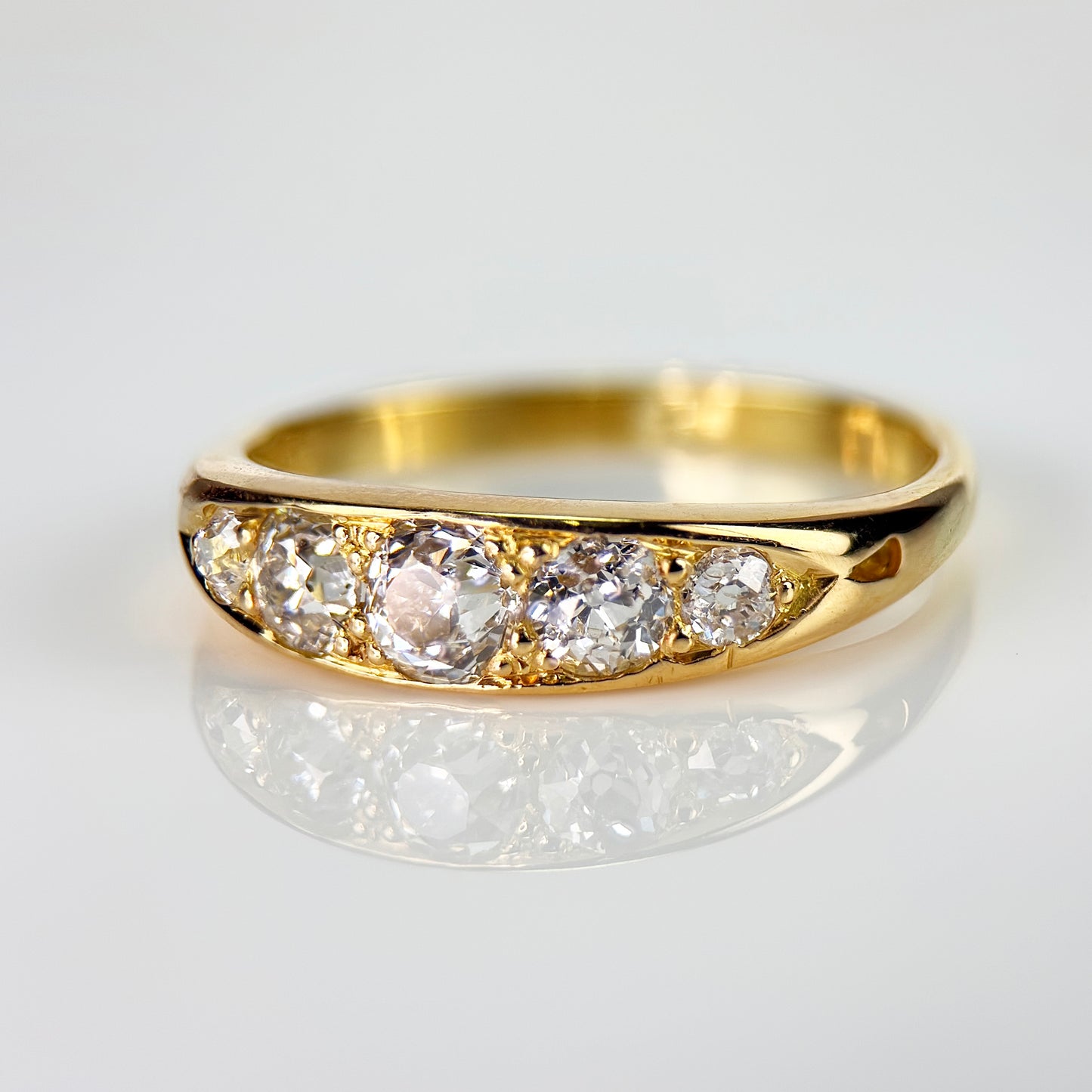 18ct Gold Antique 0.80ct Old Cut Diamond Five Stone Half Hoop Ring Size N