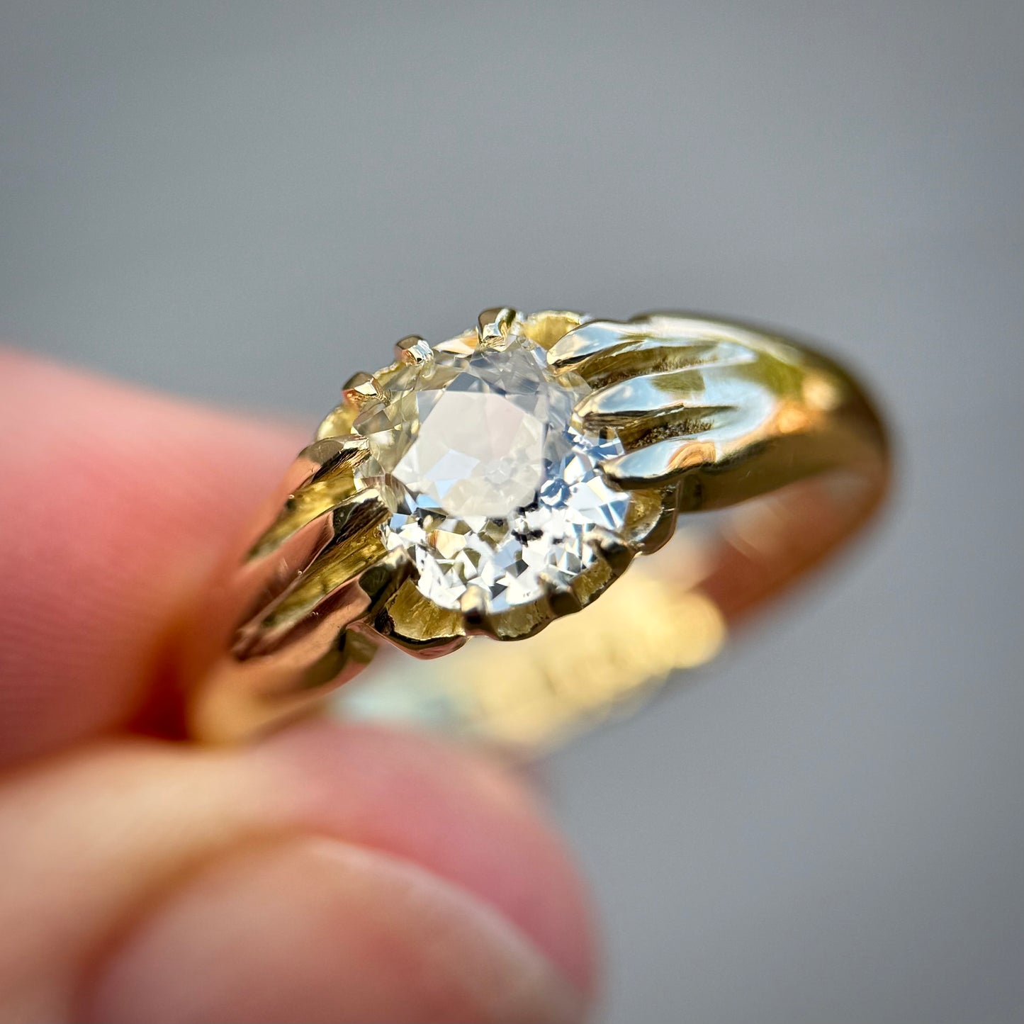 18ct Gold Antique Fully Hallmarked 1.21ct Old Cut Diamond gypsy Ring