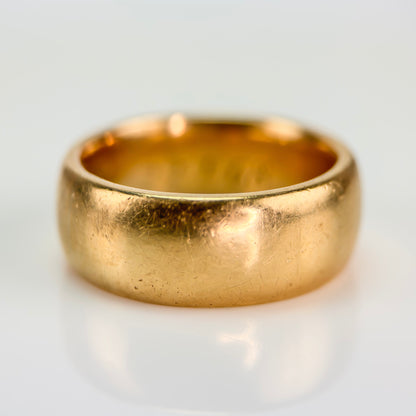 9ct Gold wedding band ring 15.15 Grams heavy size P 1/2