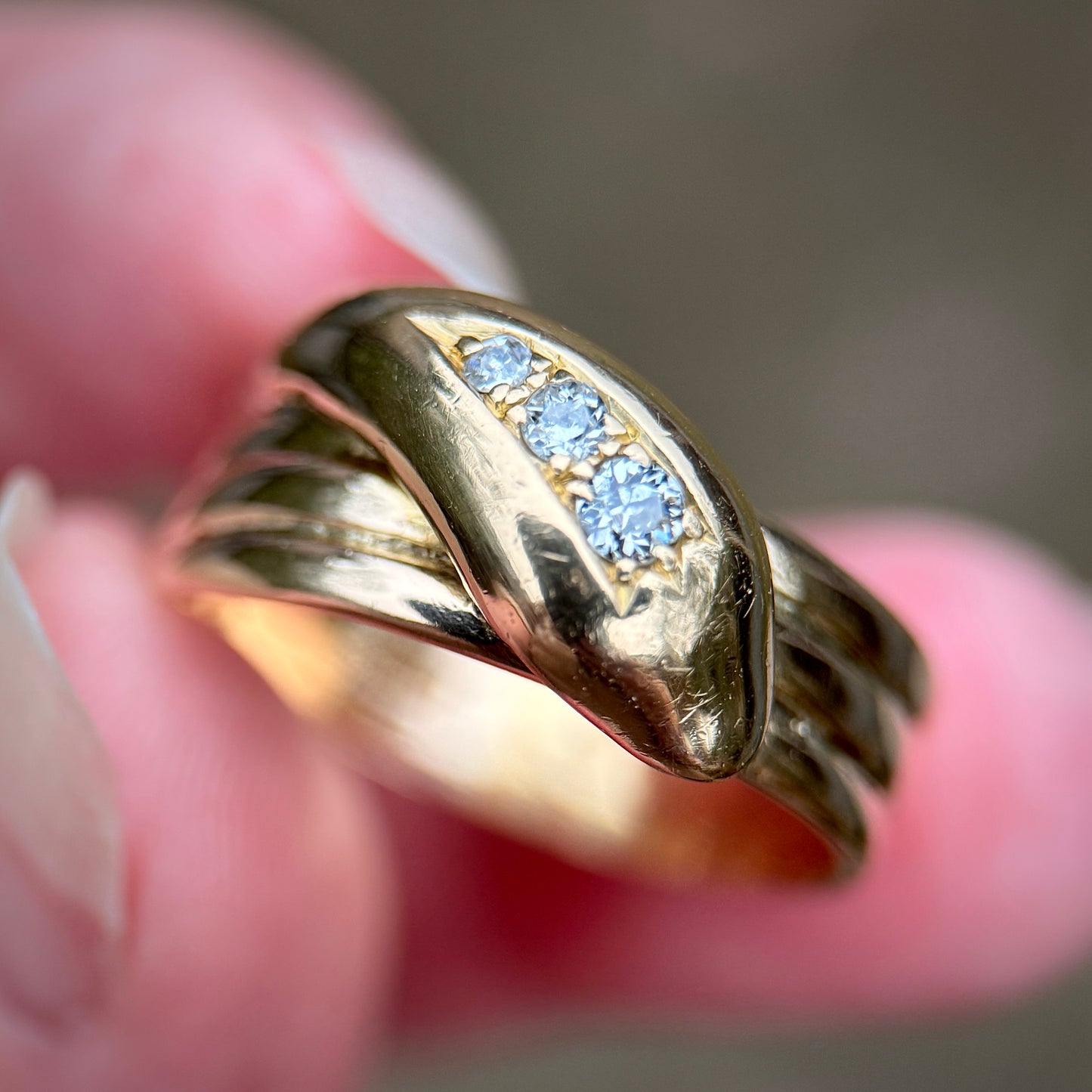 18CT Gold Antique Old Cut Diamond Snake Ring 9.2 grams