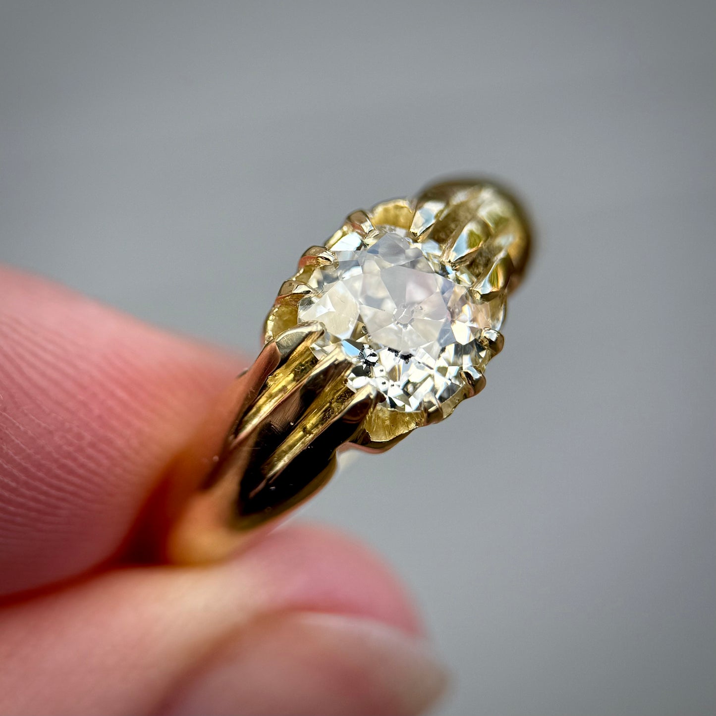 18ct Gold Antique Fully Hallmarked 1.21ct Old Cut Diamond gypsy Ring