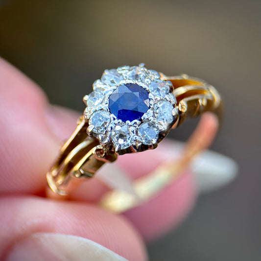 18CT Gold Antique 0.25ct Sapphire & 0.32ct Old Cut Diamond Cluster Ring