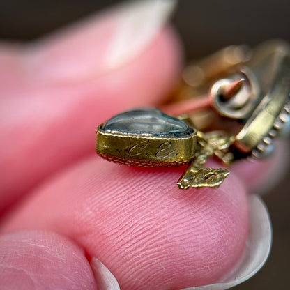 15ct Gold Antique Georgian early Victorian Hand Heart Key Mourning brooch lace pin