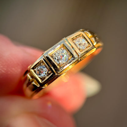 18ct Gold Antique Fully Hallmarked Old Cut three stone Diamond gypsy Ring 3.5g
