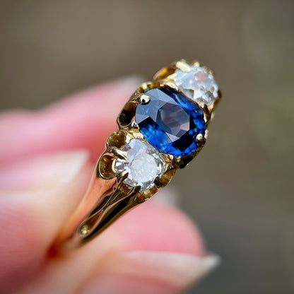 Antique Sapphire & Old Cut Diamond 3 Stone 18ct Yellow Gold Ring Size N