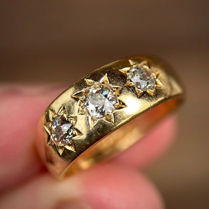 18ct Gold Antique Hallmarked 0.75ct Old Cut Diamond three stone gypsy ring Heavy