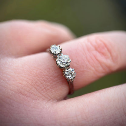 18ct Gold Antique 0.75ct Old Cut Diamond three Stone trilogy ring
