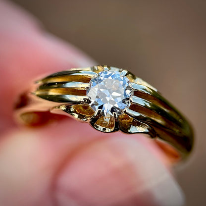 Superb 18ct Gold Antique 0.50ct Old European Cut Diamond Solitaire Gypsy Ring