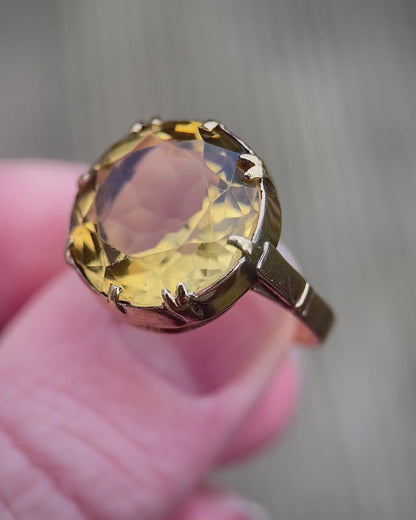Impressive 15ct Gold Antique Georgian / Early Victorian 12.00ct Citrine Ring