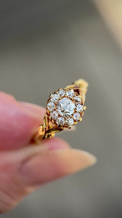 18ct Gold Antique 0.65ct Old Cut Diamond cluster daisy Ring Size M 1/2