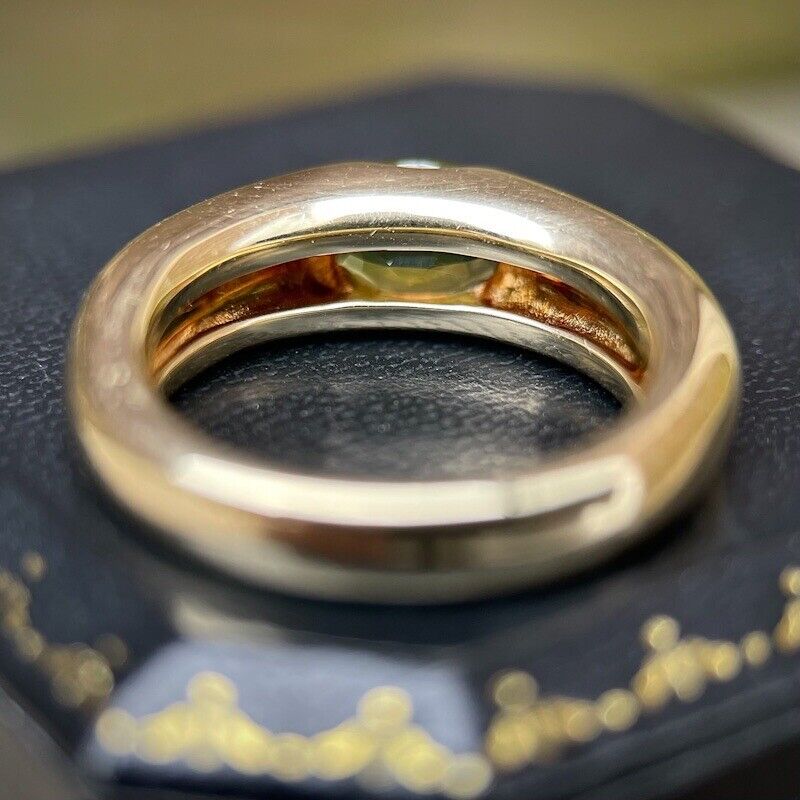 Peridot Solitaire Signet Gypsy Ring Size M 1/2 10 grams 14ct Yellow Gold HEAVY!